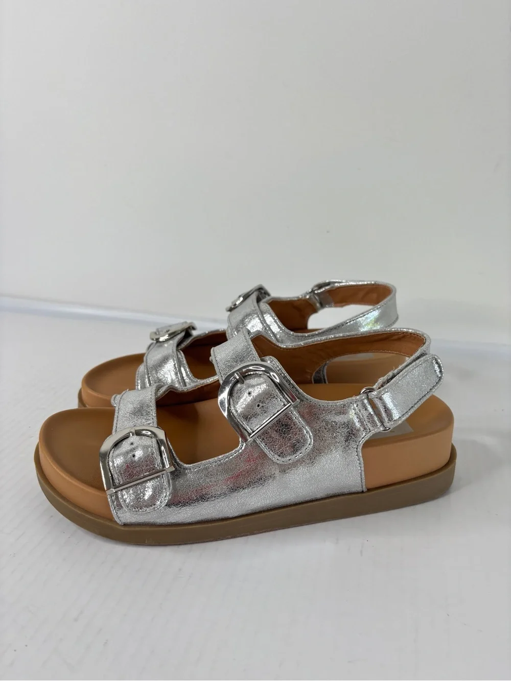 Dolce Vita Alameda Sandals Womens Sz 6.5 Metallic Silver Hook & Loop Ankle Strap